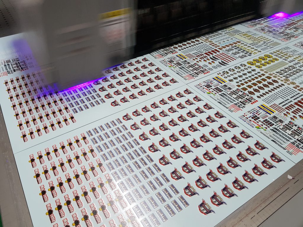 พิมพ์ Decal Paper กระดาษรูปลอกน้ำ (UV print Decal Paper )